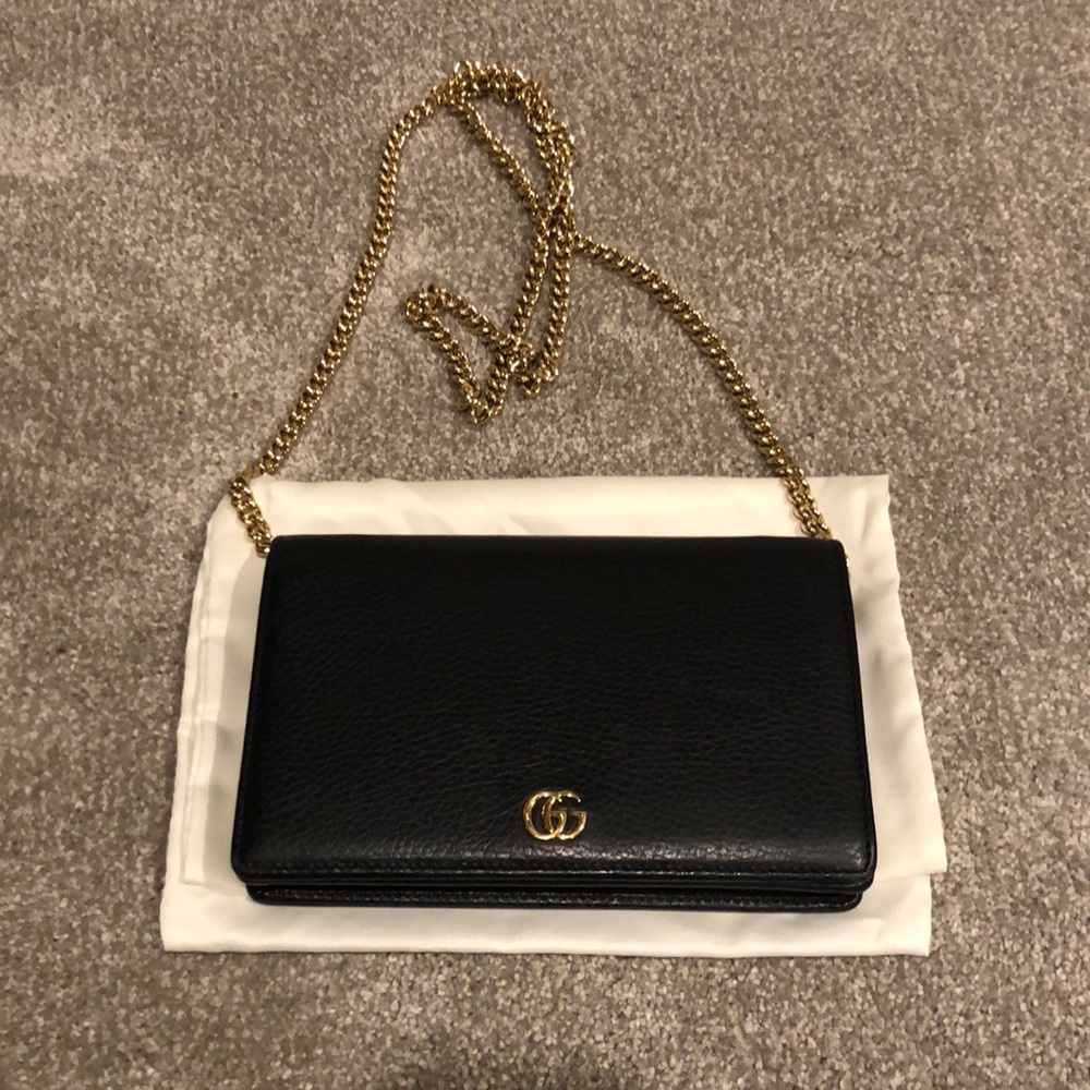 Gucci Petite Leather Wallet on a Chain